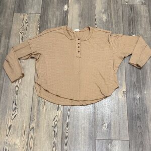 New In Casual Tan Women's Top